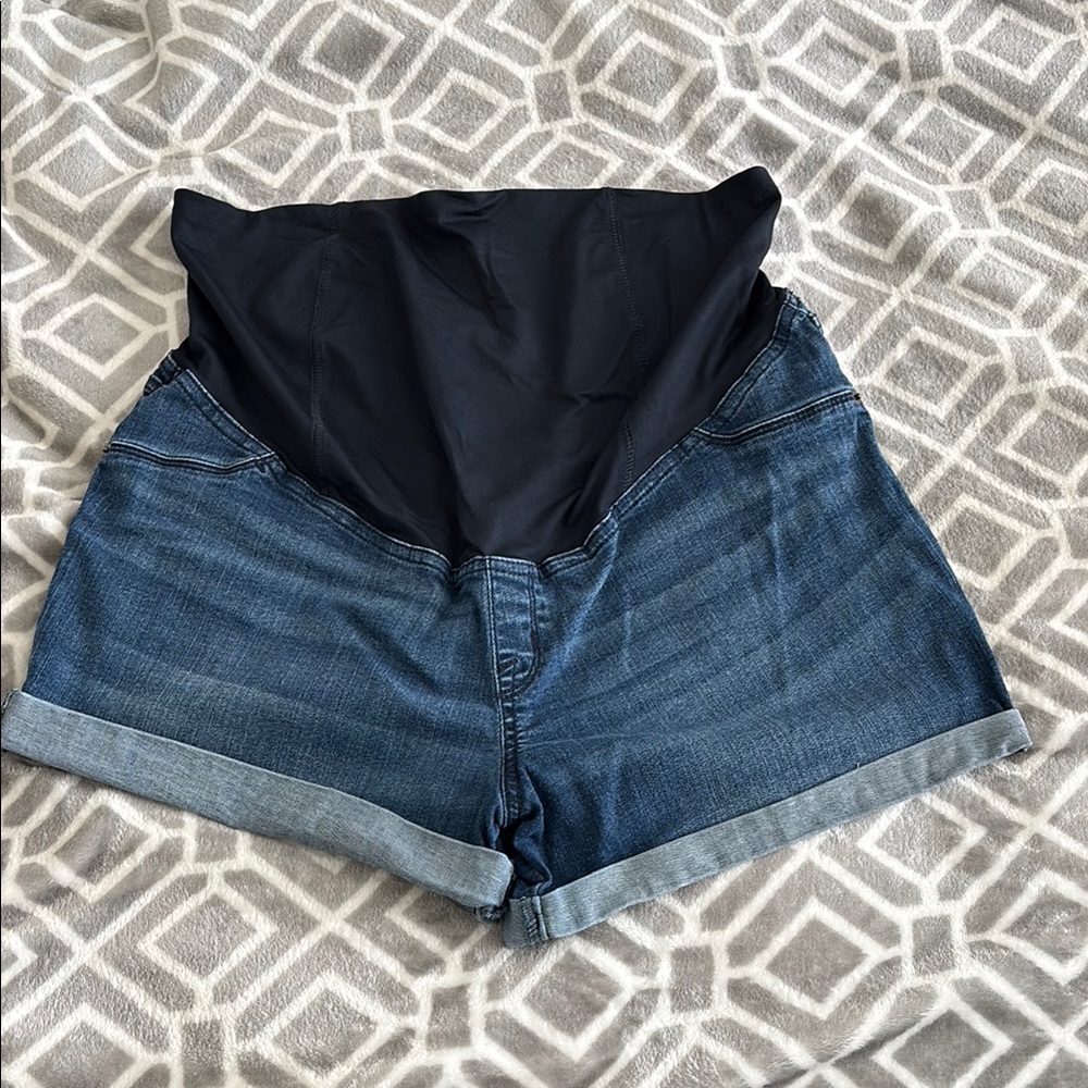 Isabel Maternity by Ingrid & Isabel Blue Jean Shorts
